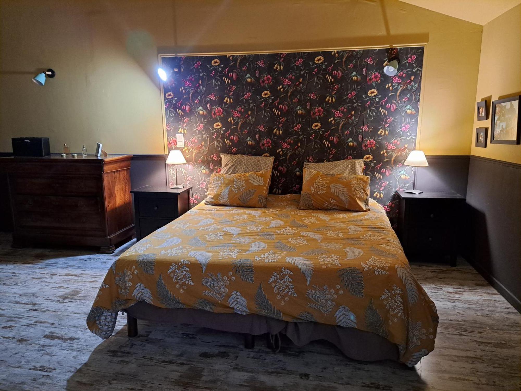 Mas La Maison de mon Père  Proche AVIGNON à PUJAUT Extérieur photo
